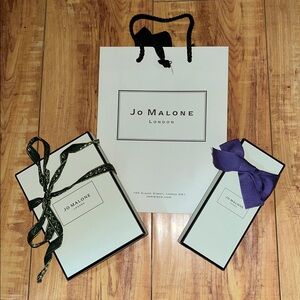 Bundle of Jo Malone Gift Set mini paper bag and 2 mini perfume boxes w/ ribbons
